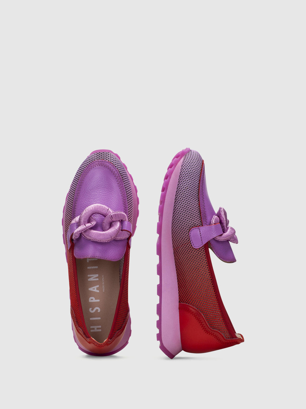 Sapatos com Apliques em Violeta