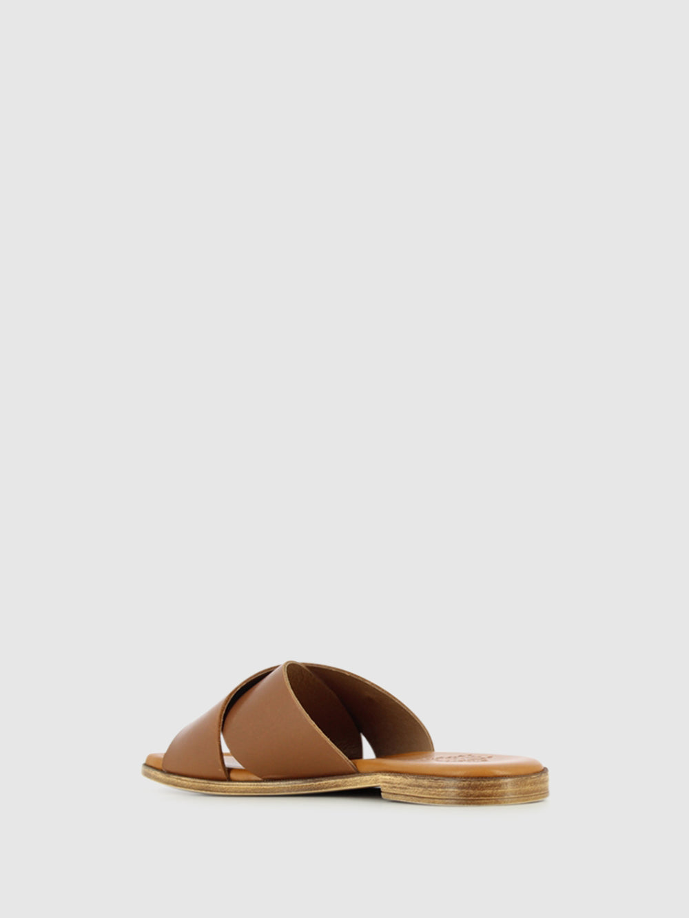 Sandálias Slip-on em Pele Camel