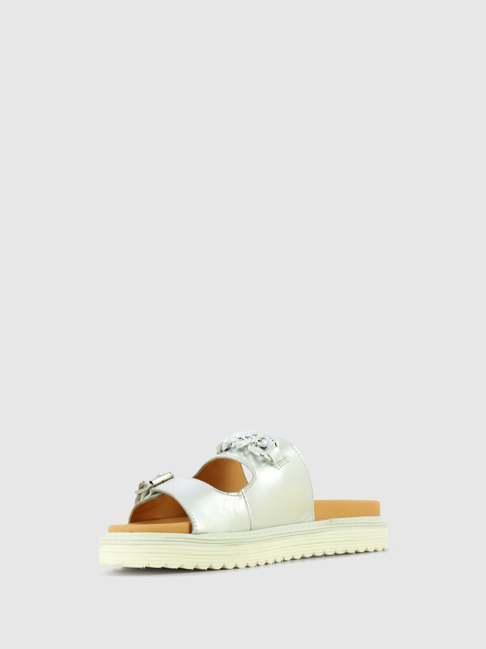 Sandálias com Apliques em Prateado