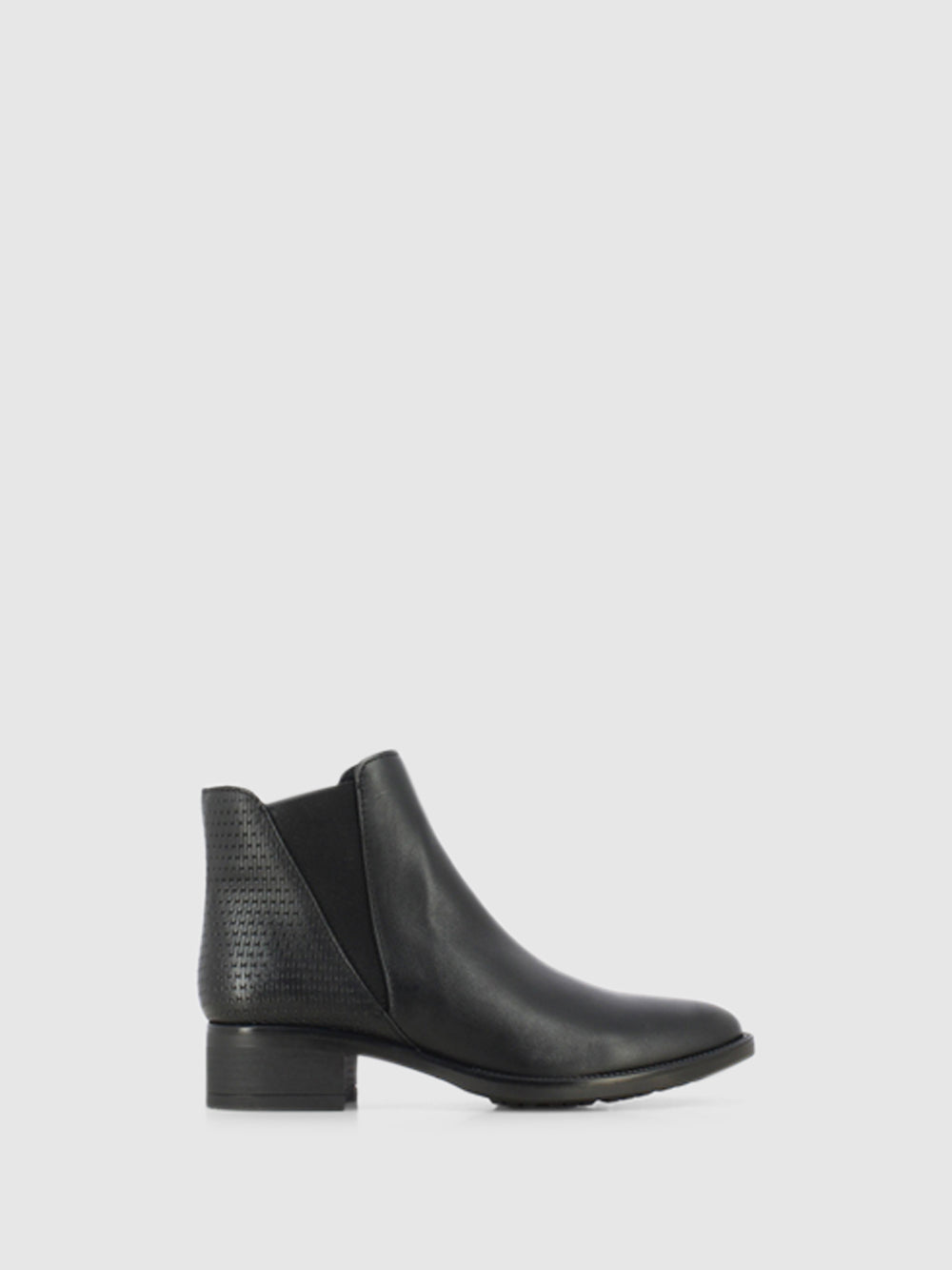 Botins Chelsea em Pele Preta