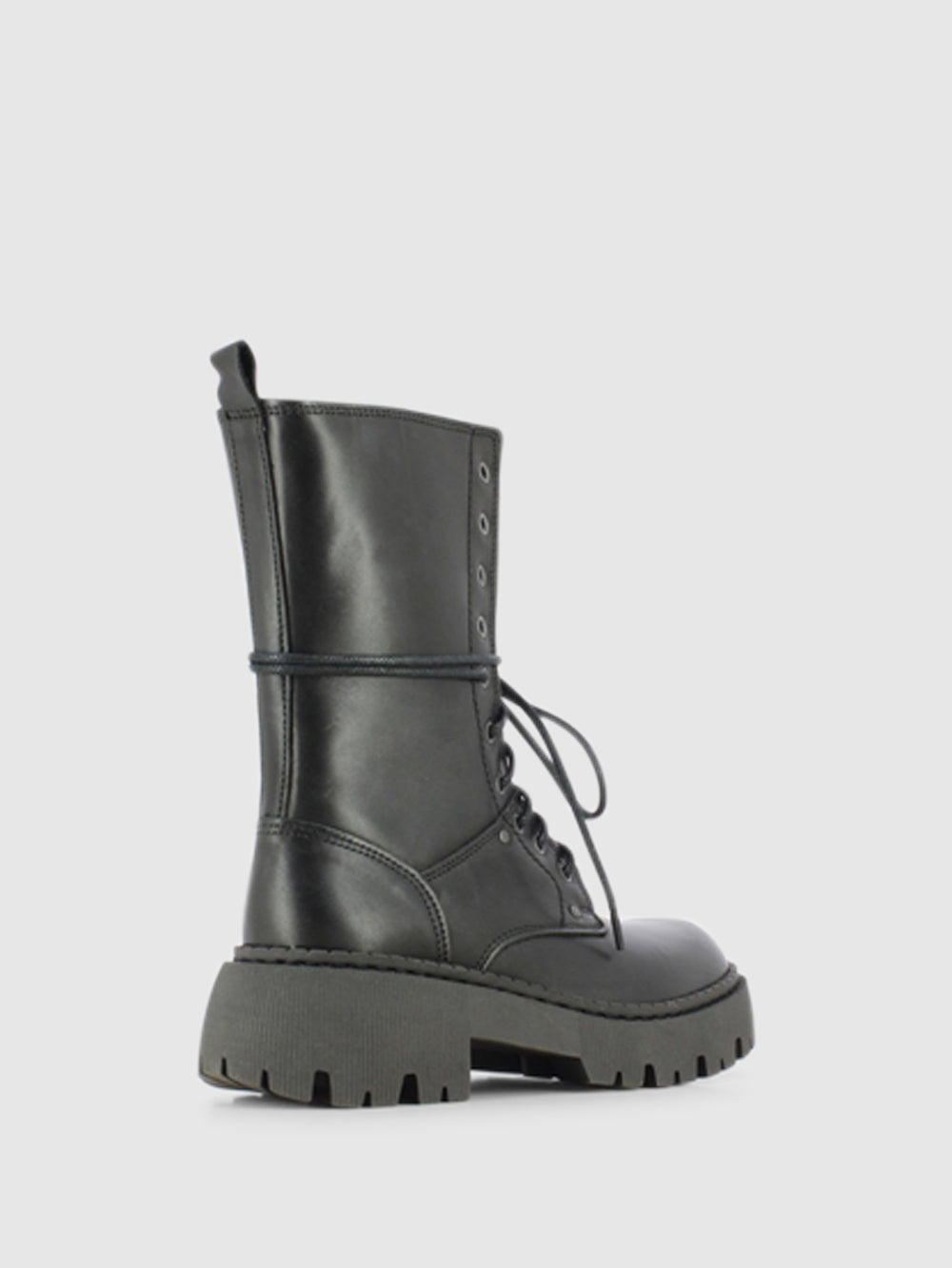Botas com Atacadores em Preto