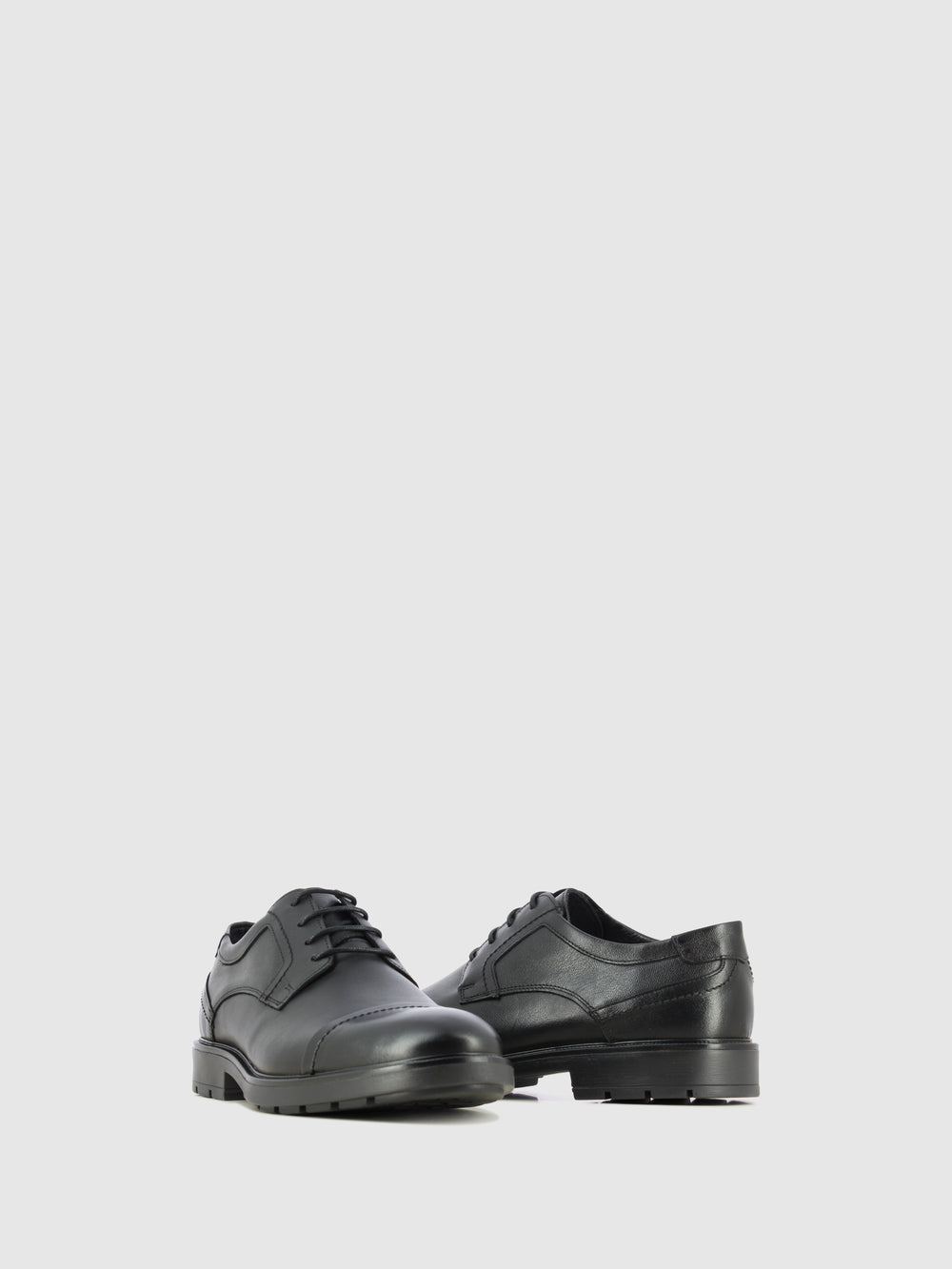 Sapatos com Atacadores em Preto