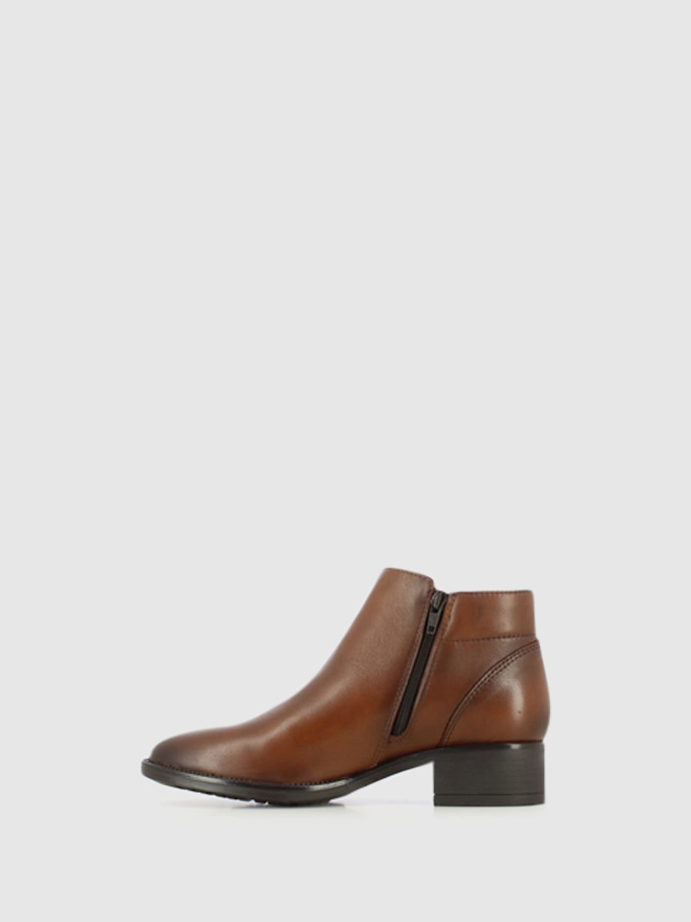 Botins com Fecho em Cognac