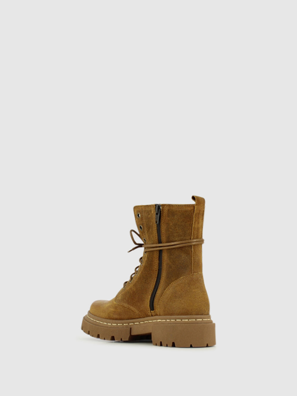Botins com Fecho em Camurça Camel