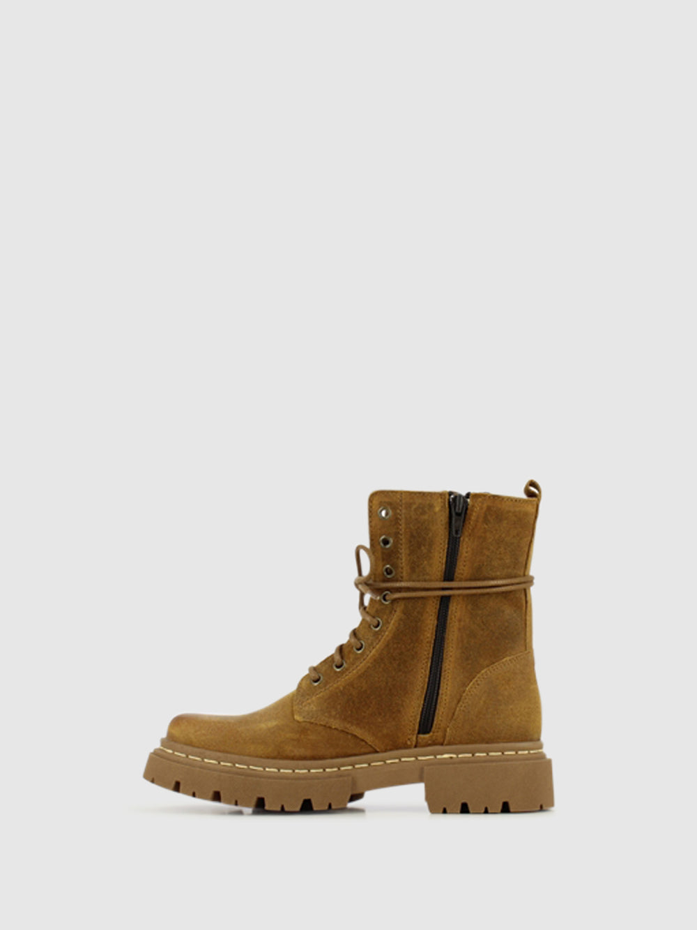 Botins com Fecho em Camurça Camel