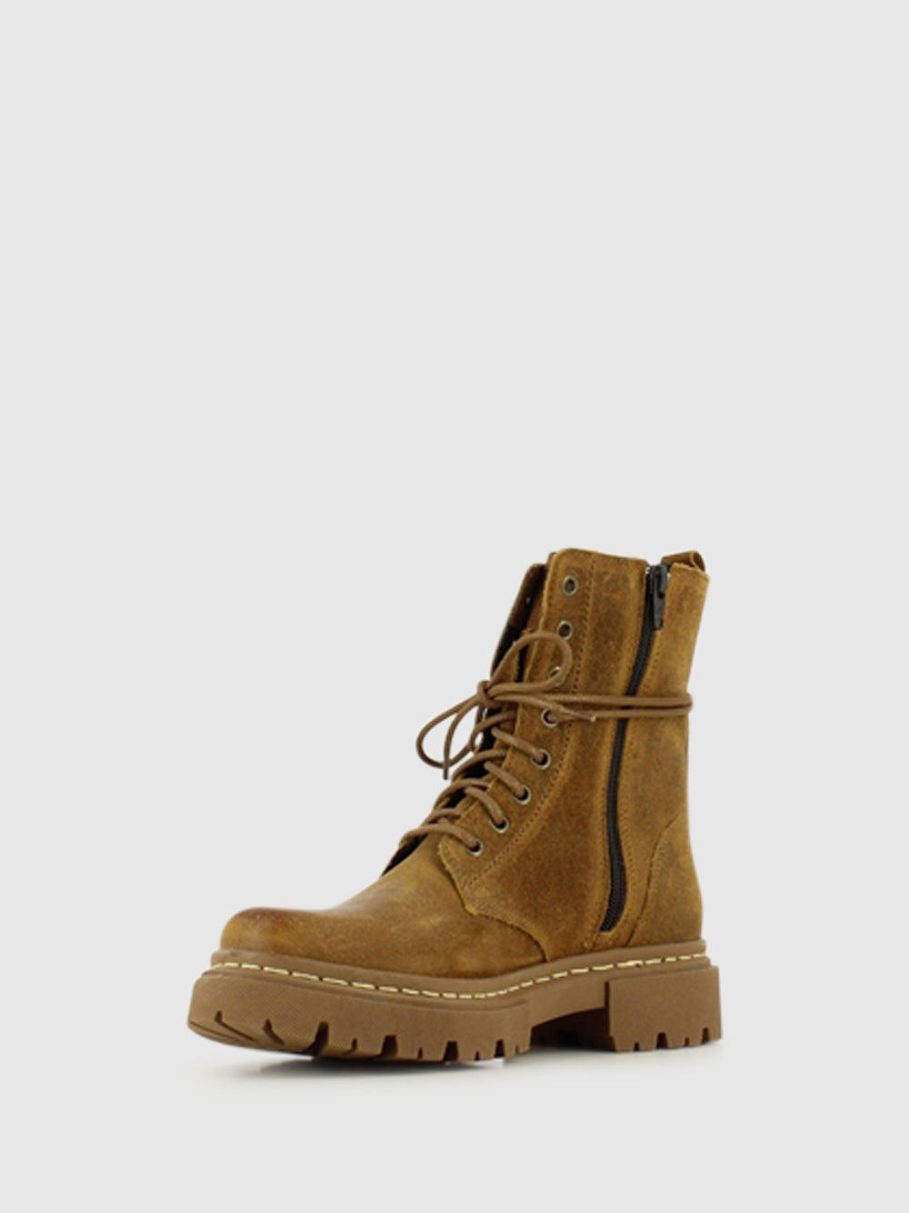 Botins com Fecho em Camurça Camel