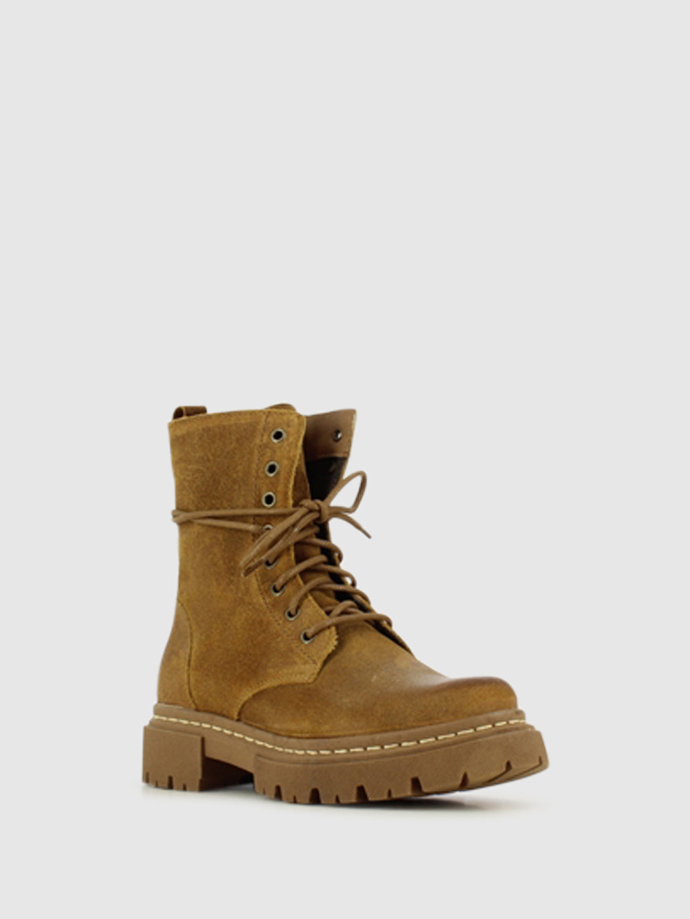 Botins com Fecho em Camurça Camel