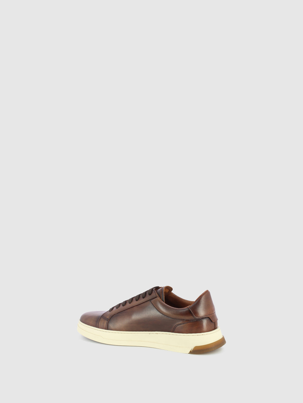 Sapatos com Atacadores em Castanho