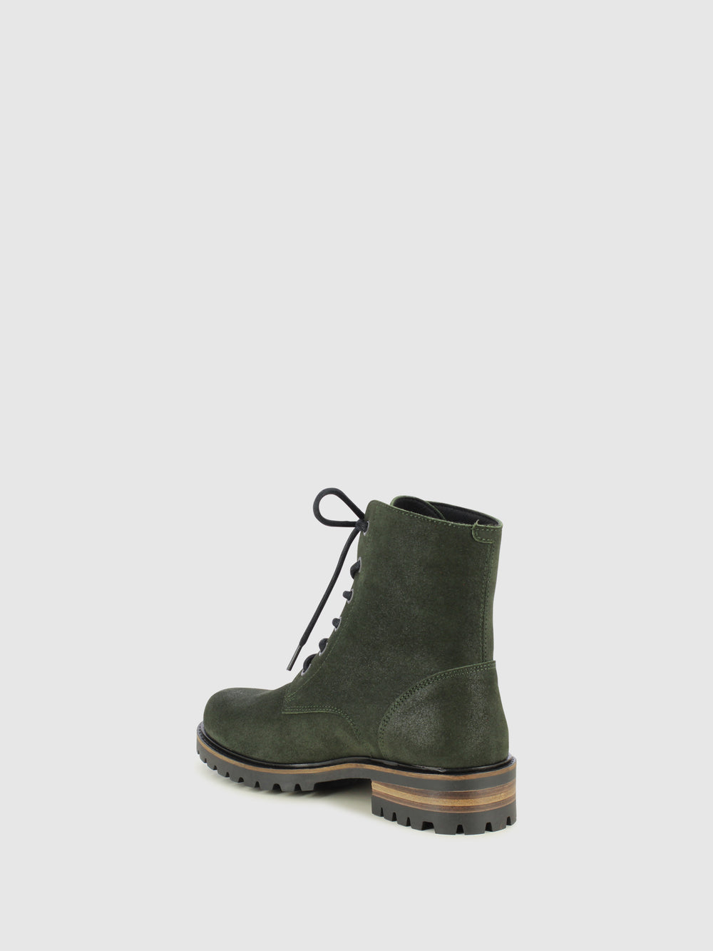 Botins com Atacadores em Camurça Verde
