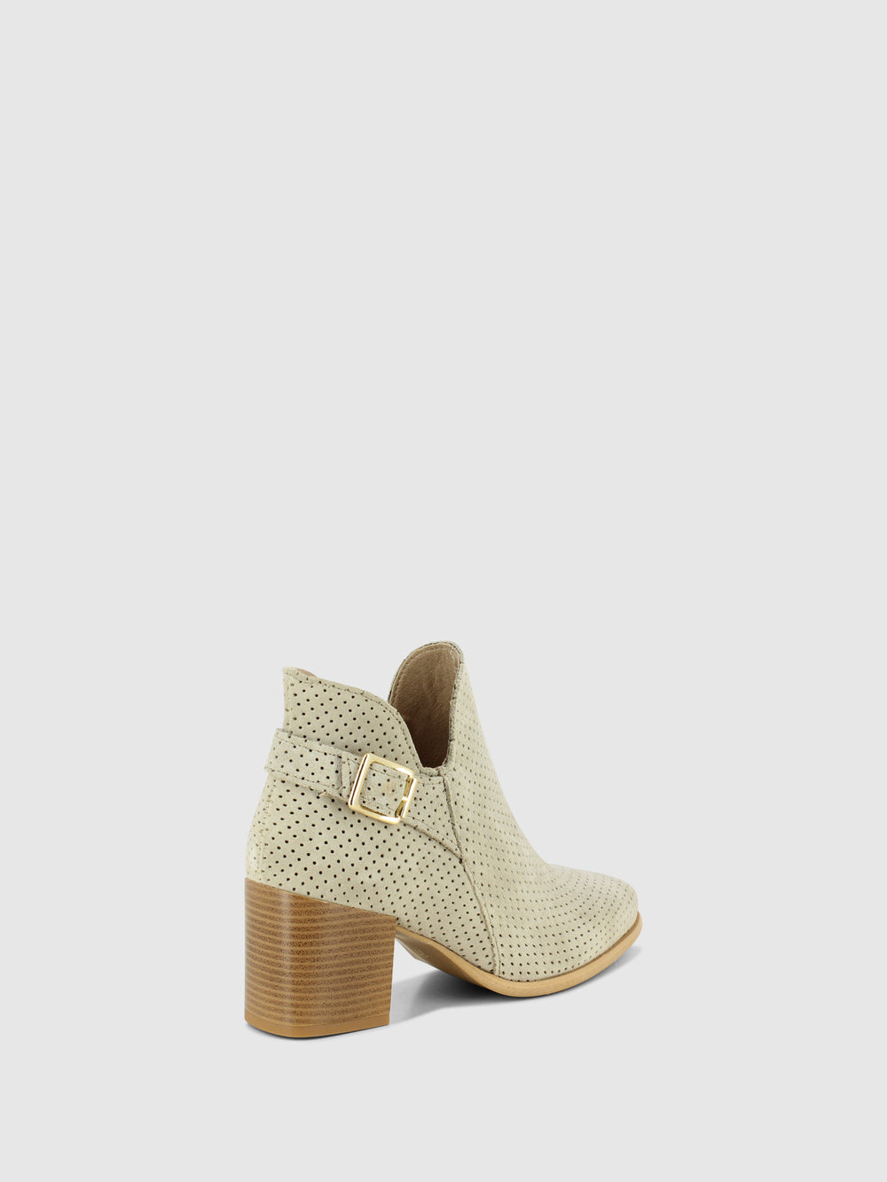 Botins com Fecho em Branco Cru