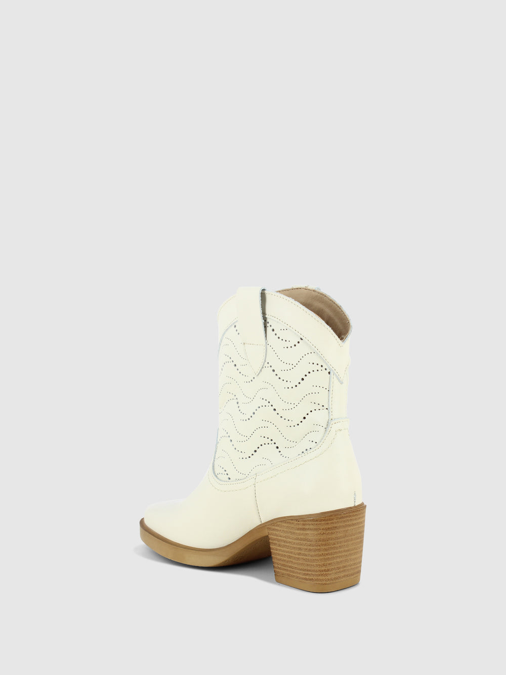 Botins Texanas em Branco Cru