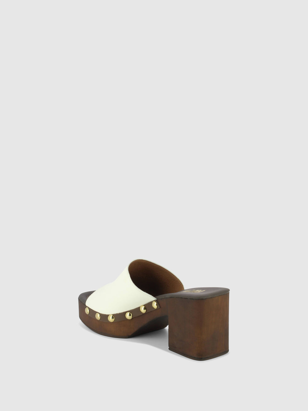 Socas de Plataforma em Branco