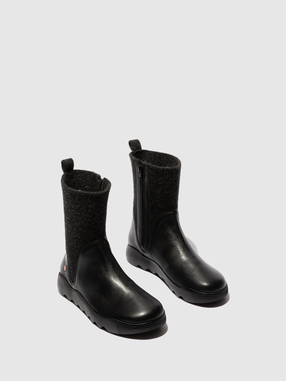 Botas com Fecho em Preto