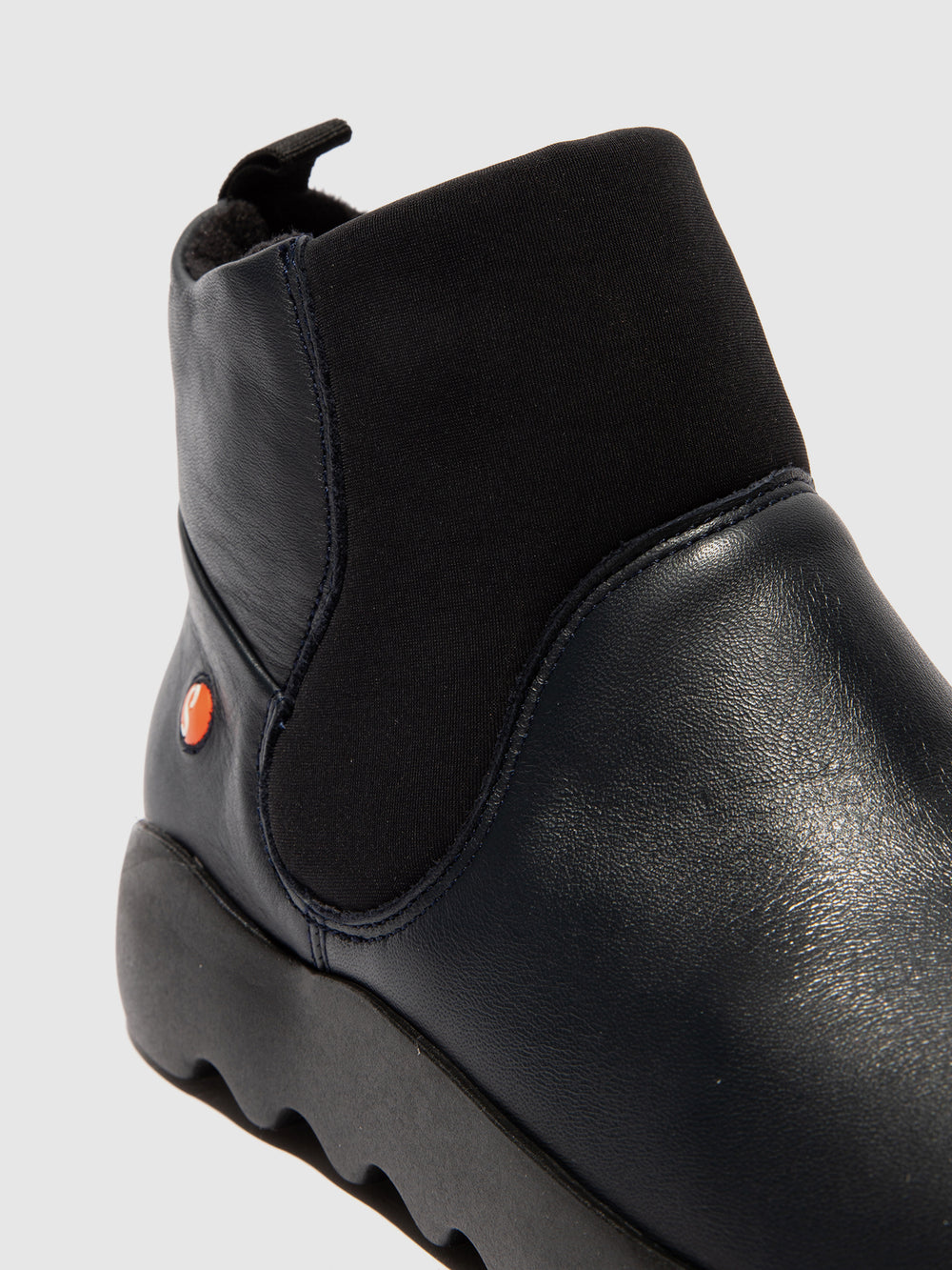 Botins com Elástico em Azul Marinho