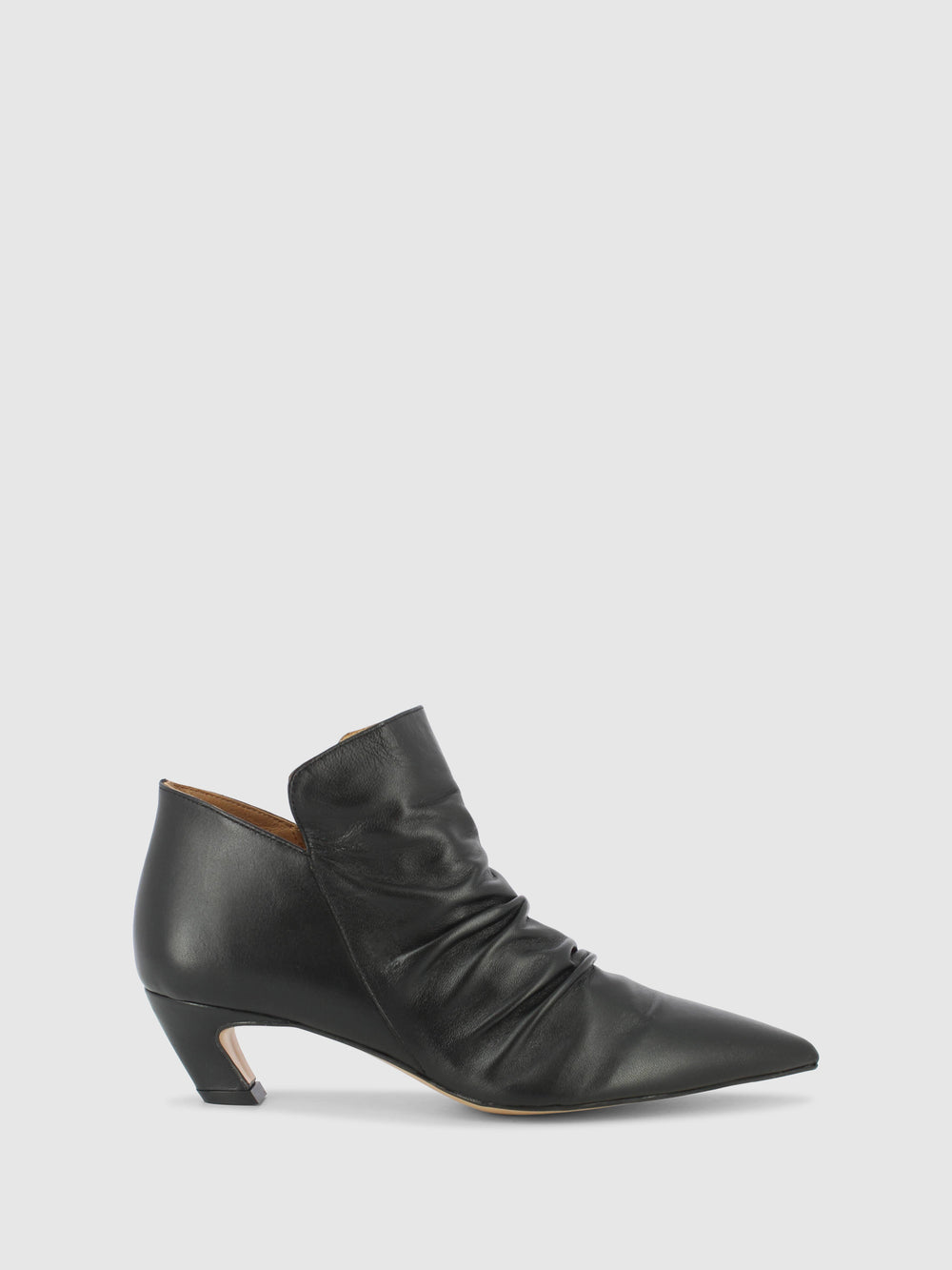 Botins com Fecho em Preto