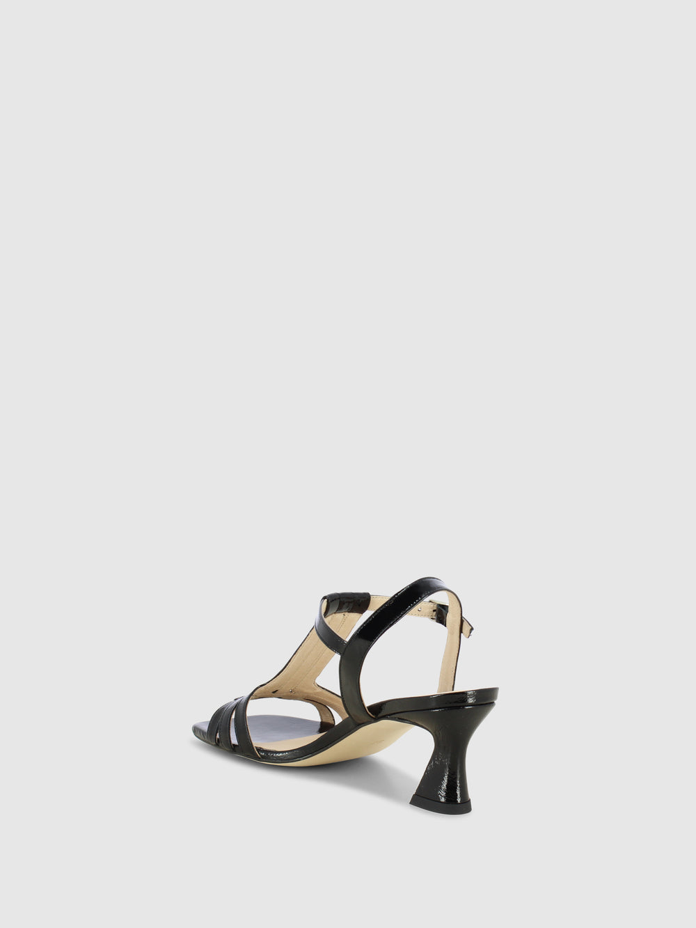 Sandálias com Fivela em Preto