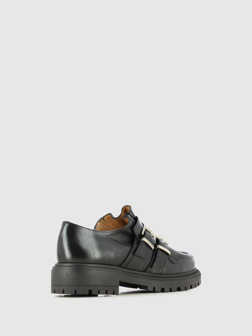 Sapatos com Apliques em Preto