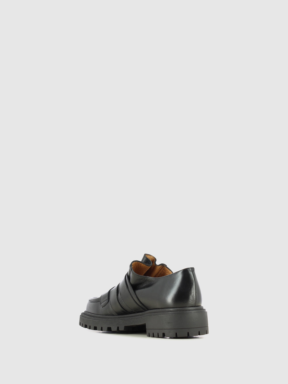 Sapatos com Apliques em Preto