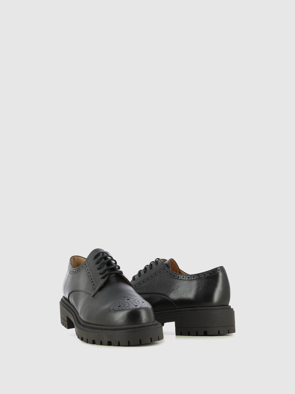 Sapatos com Atacadores em Preto