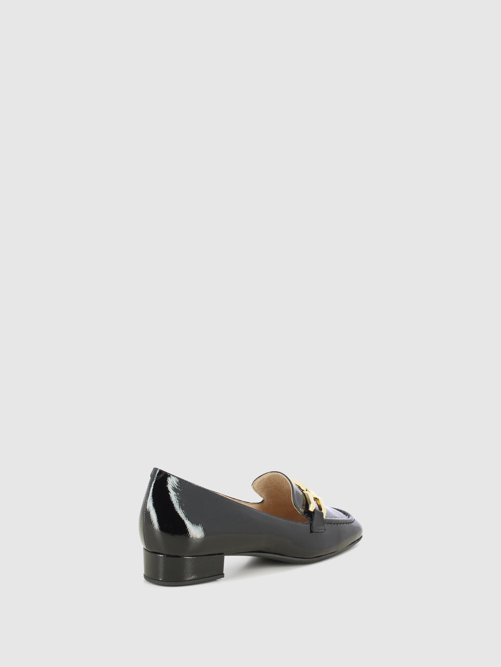 Sapatos com Apliques em Preto