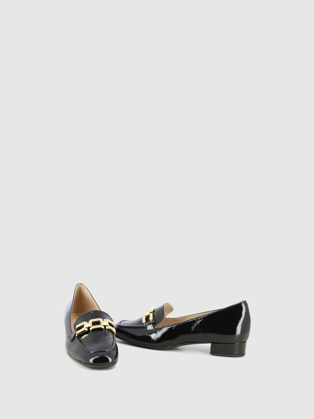 Sapatos com Apliques em Preto