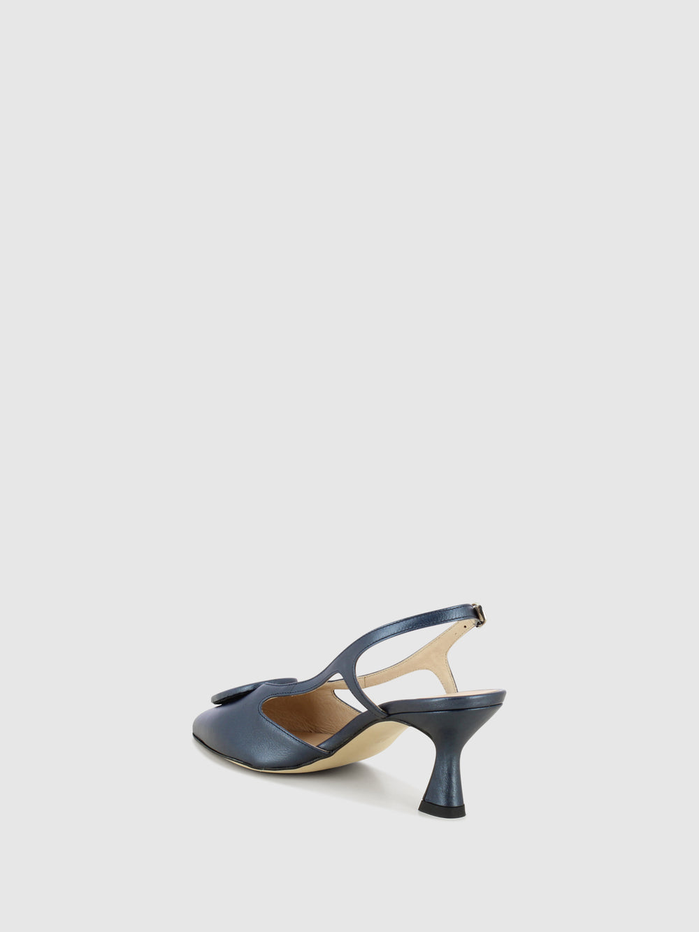 Sandálias com Fivela em Azul Marinho