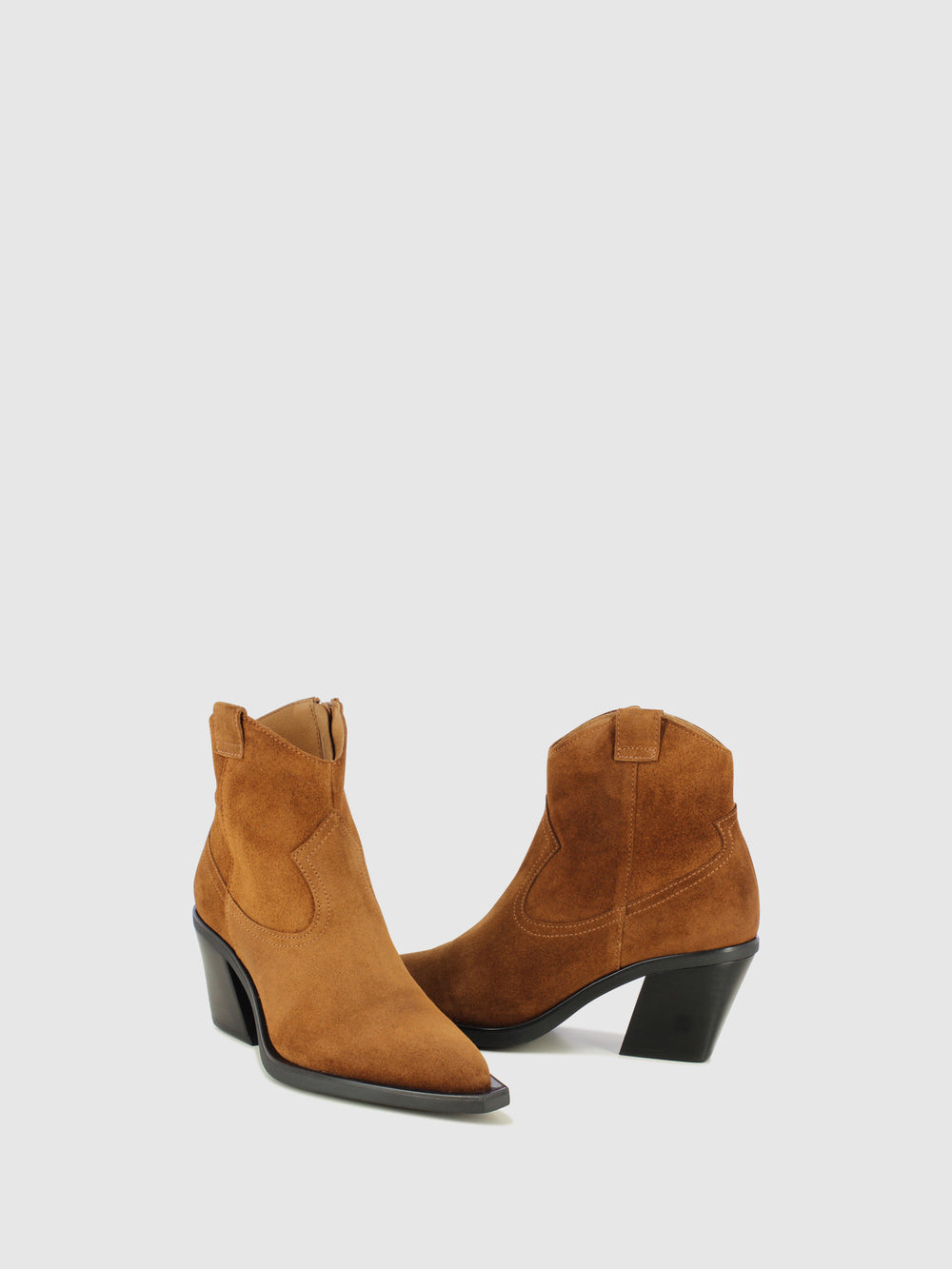 Botins com Fecho em Camel