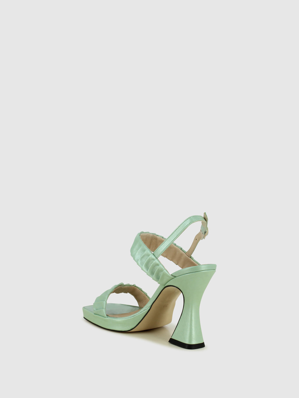 Sandálias com Fivela em Verde