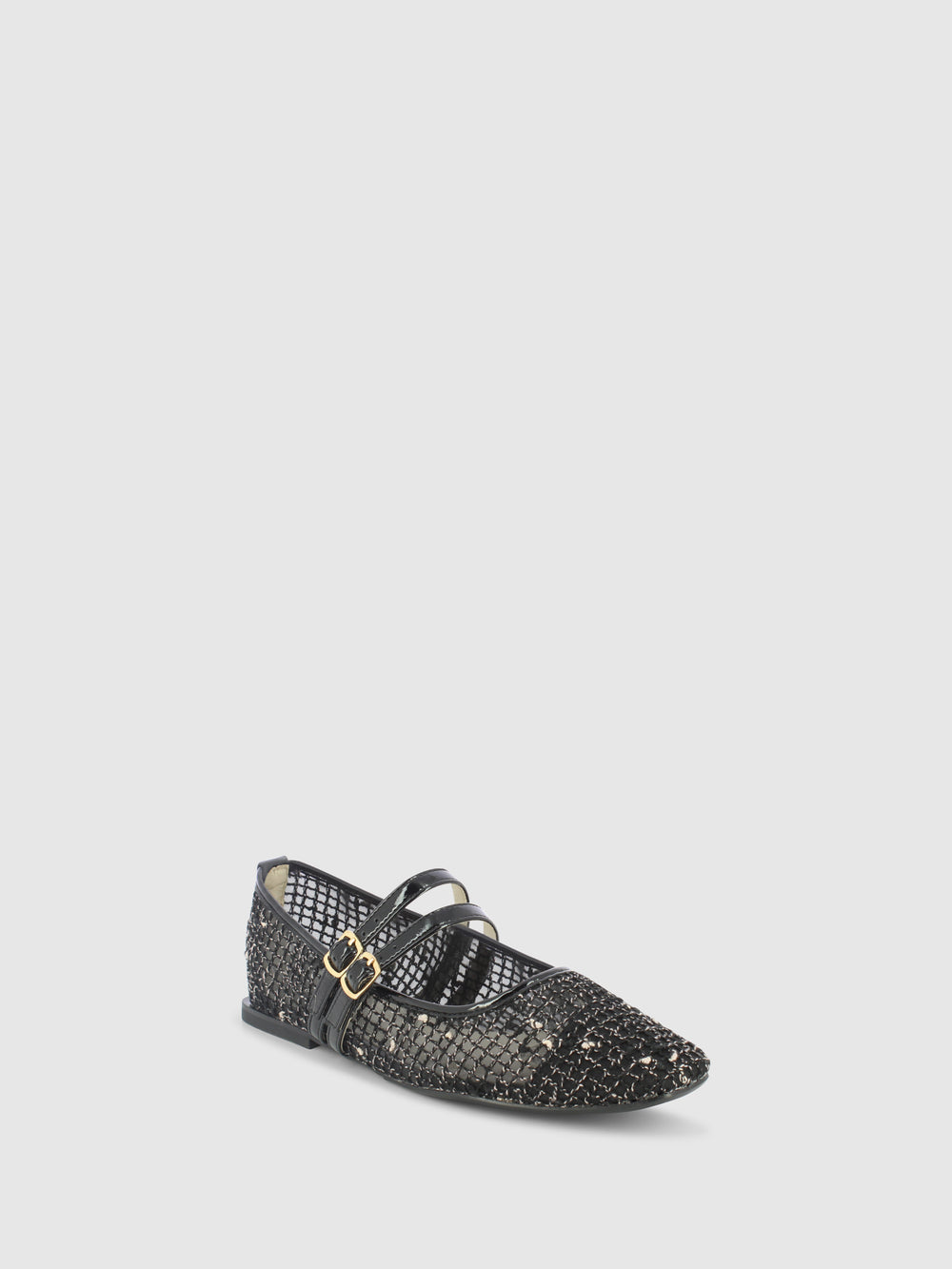Sapatos com Fivela em Preto