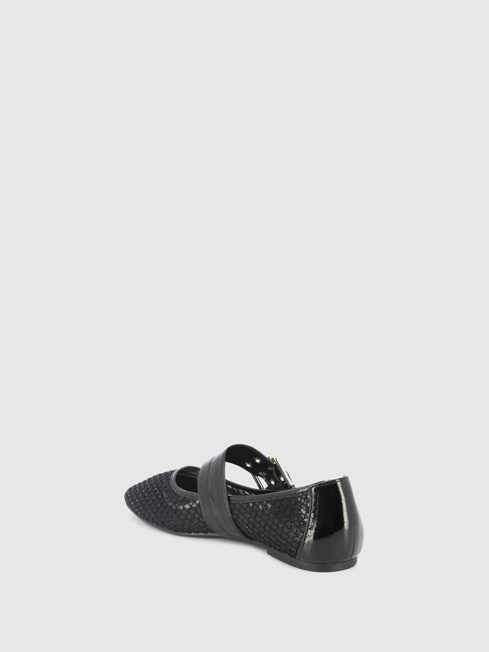 Sapatos com Fivela em Preto
