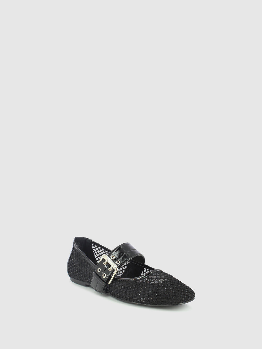 Sapatos com Fivela em Preto