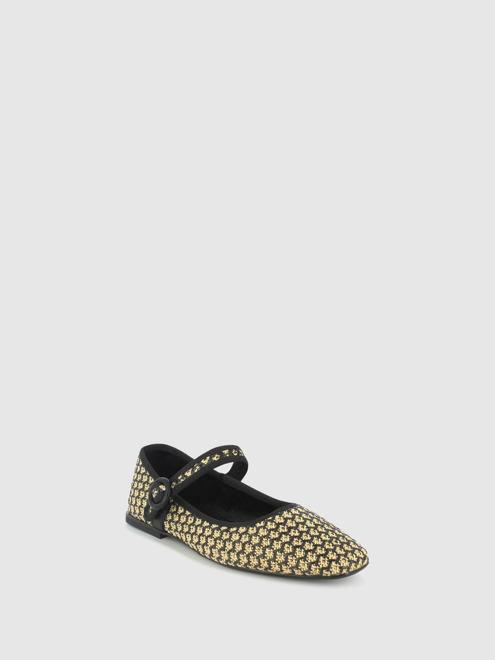 Sapatos com Fivela em Preto