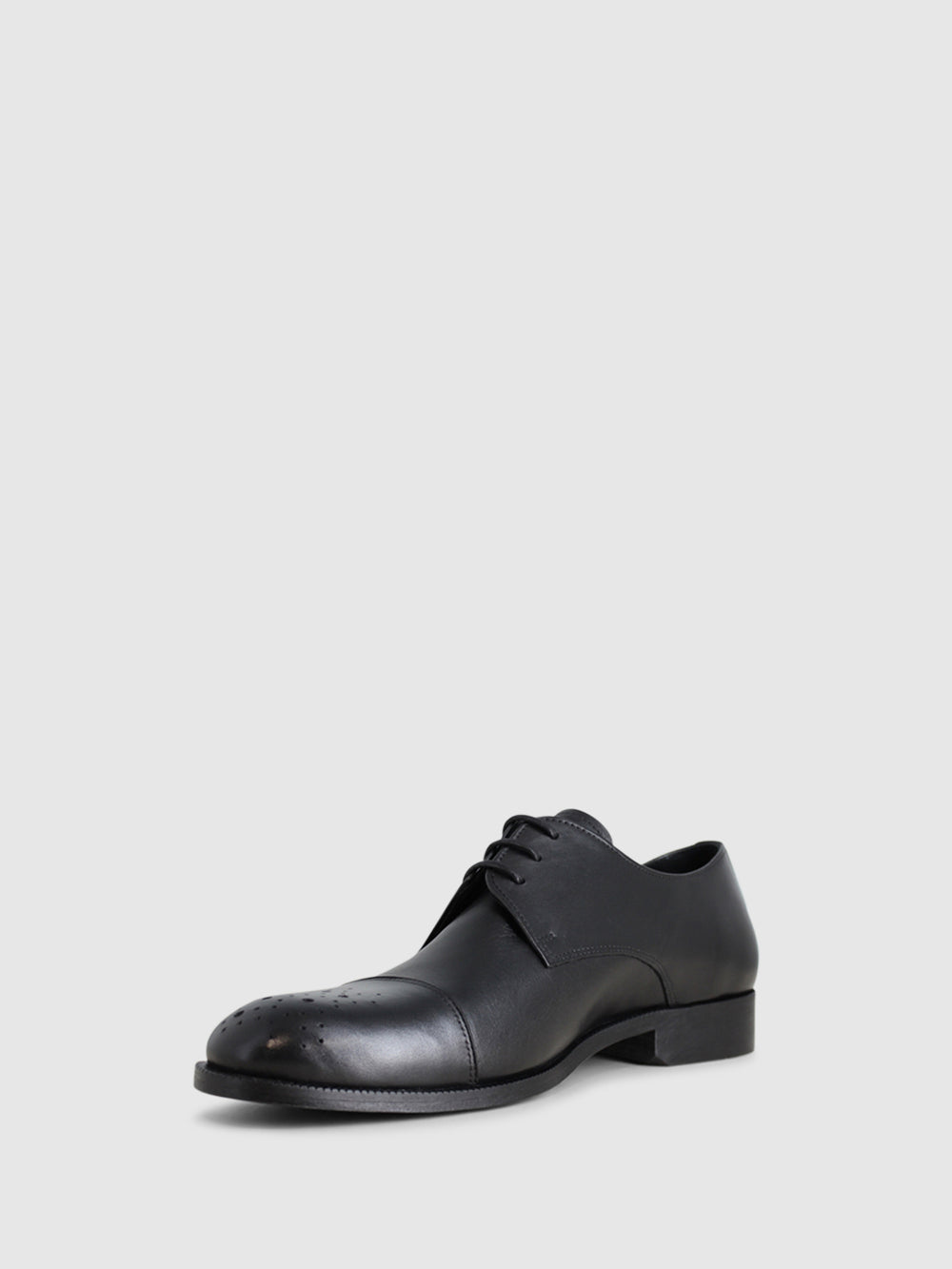 Sapatos com Atacadores em Preto