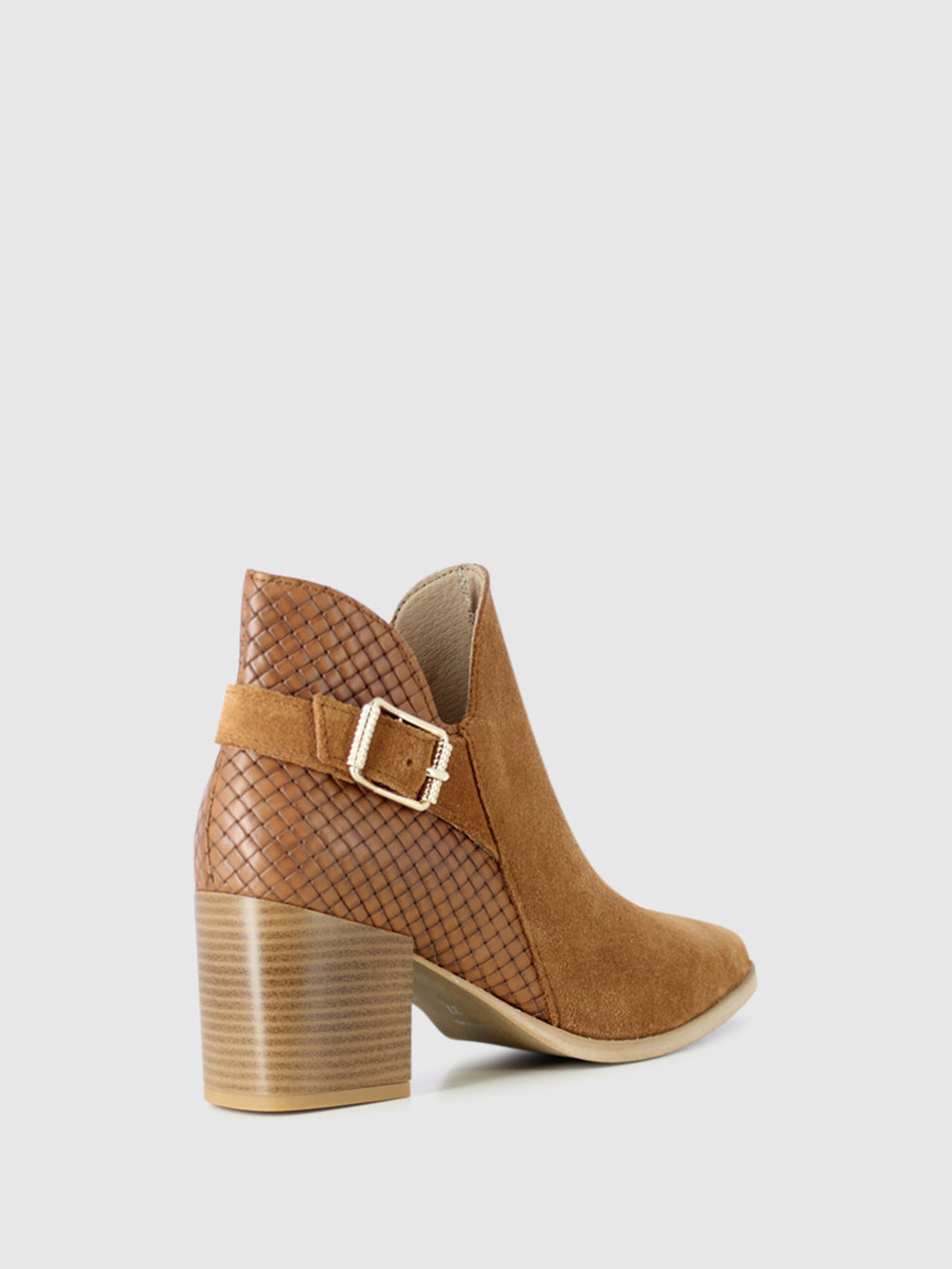 Botins com Fivela em Camel
