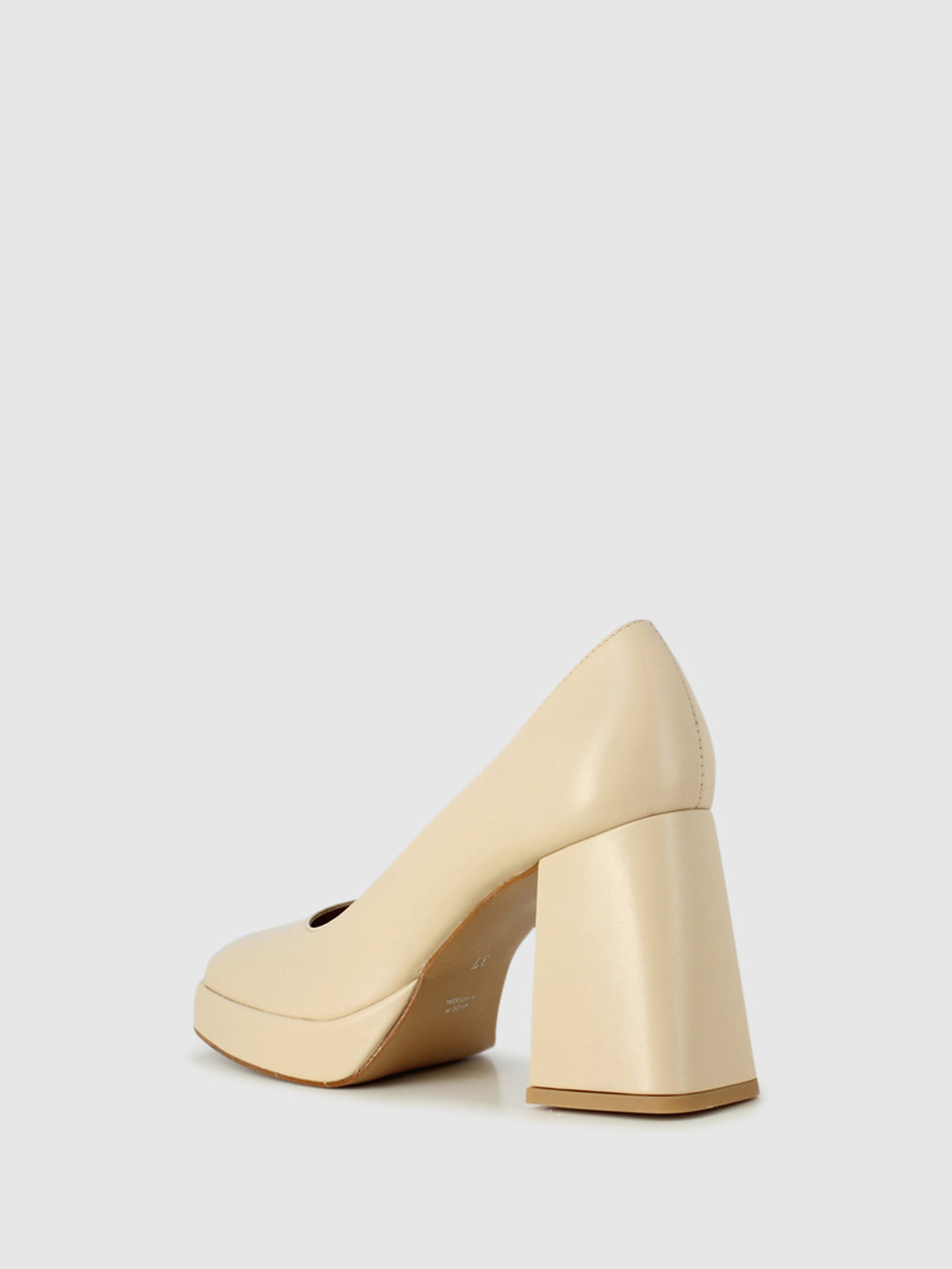 Sapatos de Plataforma em Bege