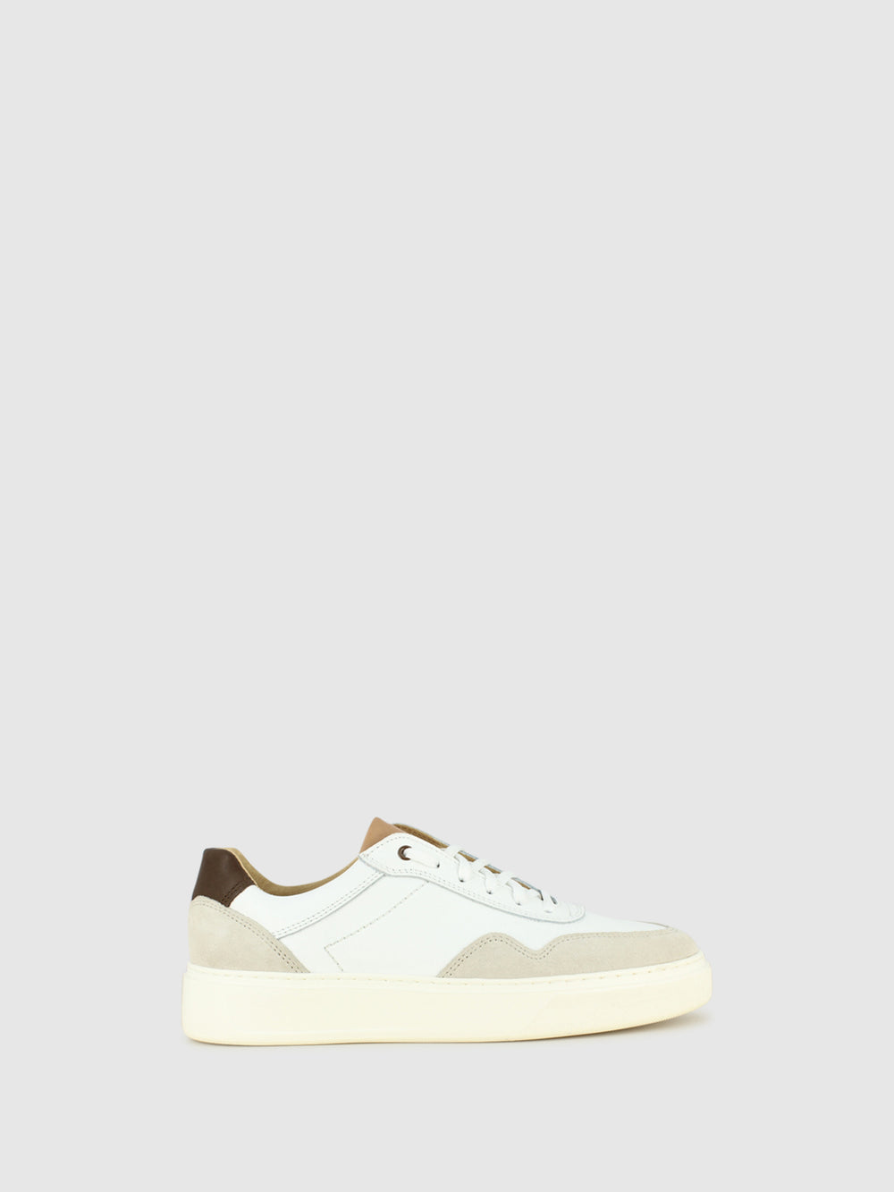 Ténis com Atacadores em Multicolor