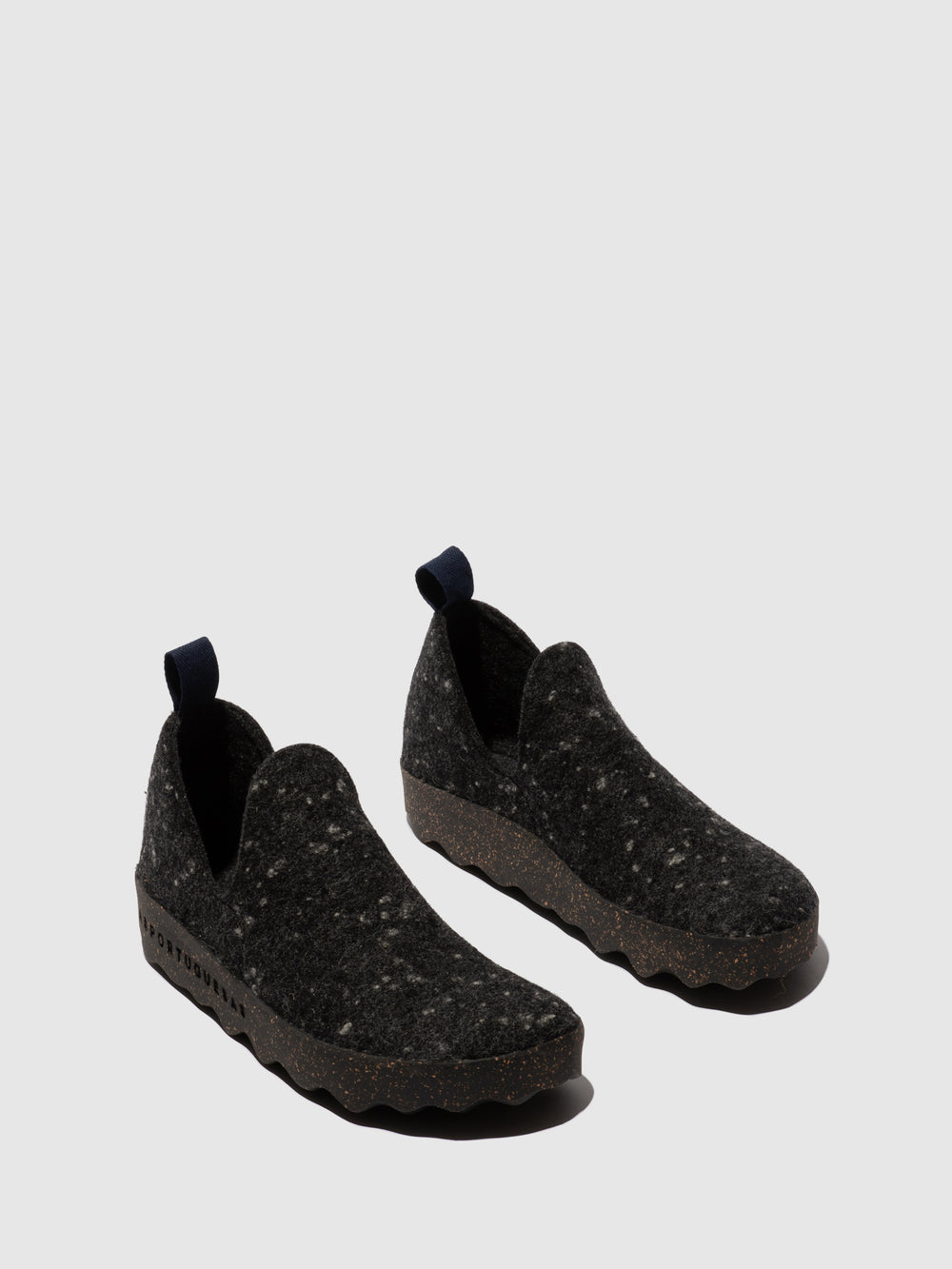Sapatos com Ponta Redonda em Cinzento Escuro