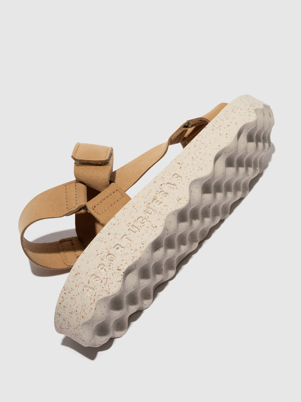 Sandálias com Velcro em Castanho Claro