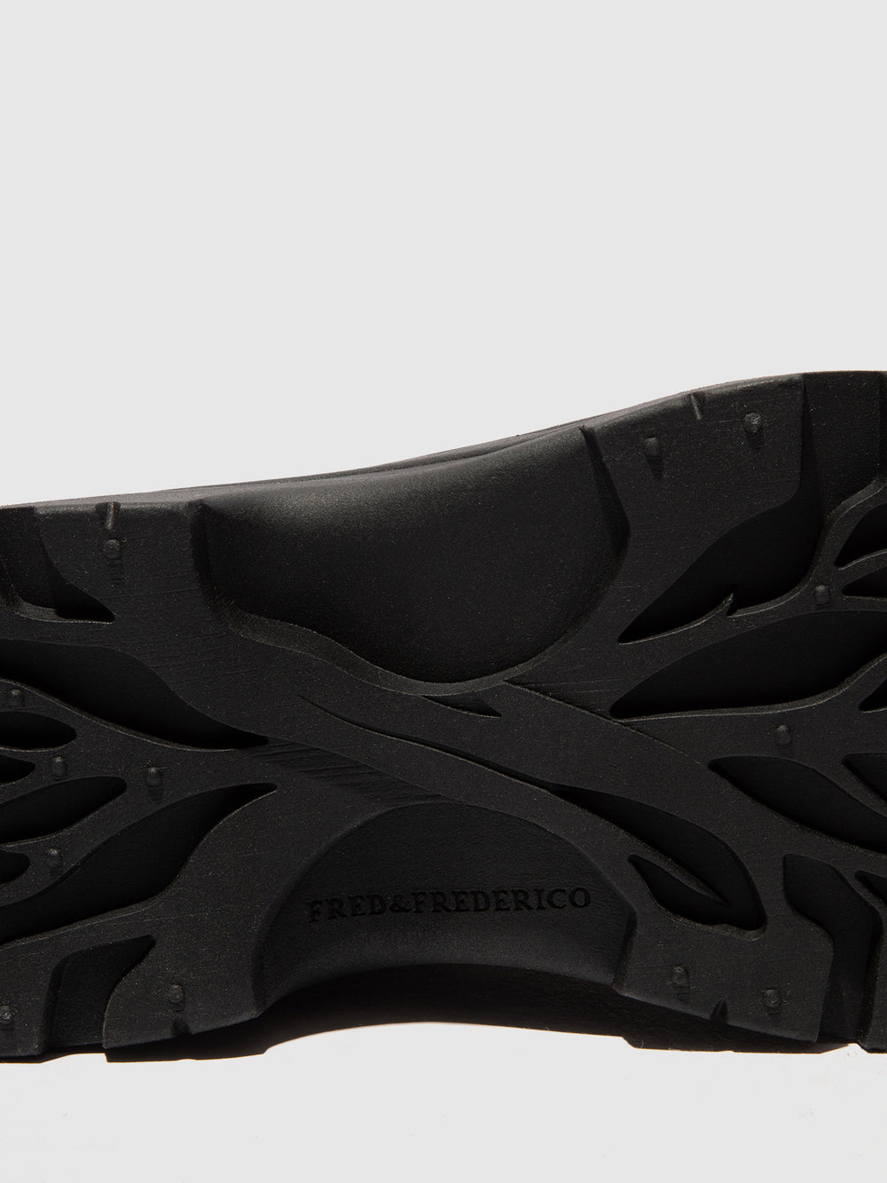 Sapatos com Atacadores em Preto