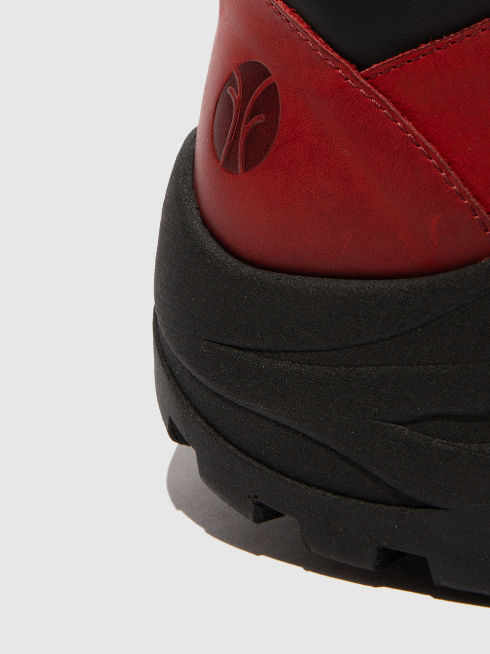 Sapatos com Atacadores em Vermelho Preto