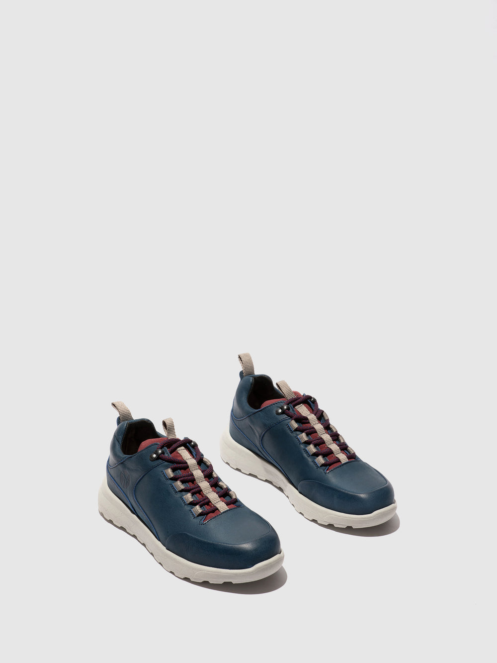 Sapatos com Atacadores em Azul Bordeaux