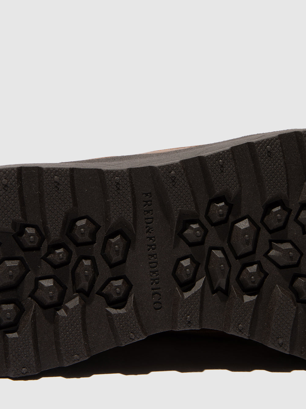 Sapatos com Atacadores em Camel Khaki