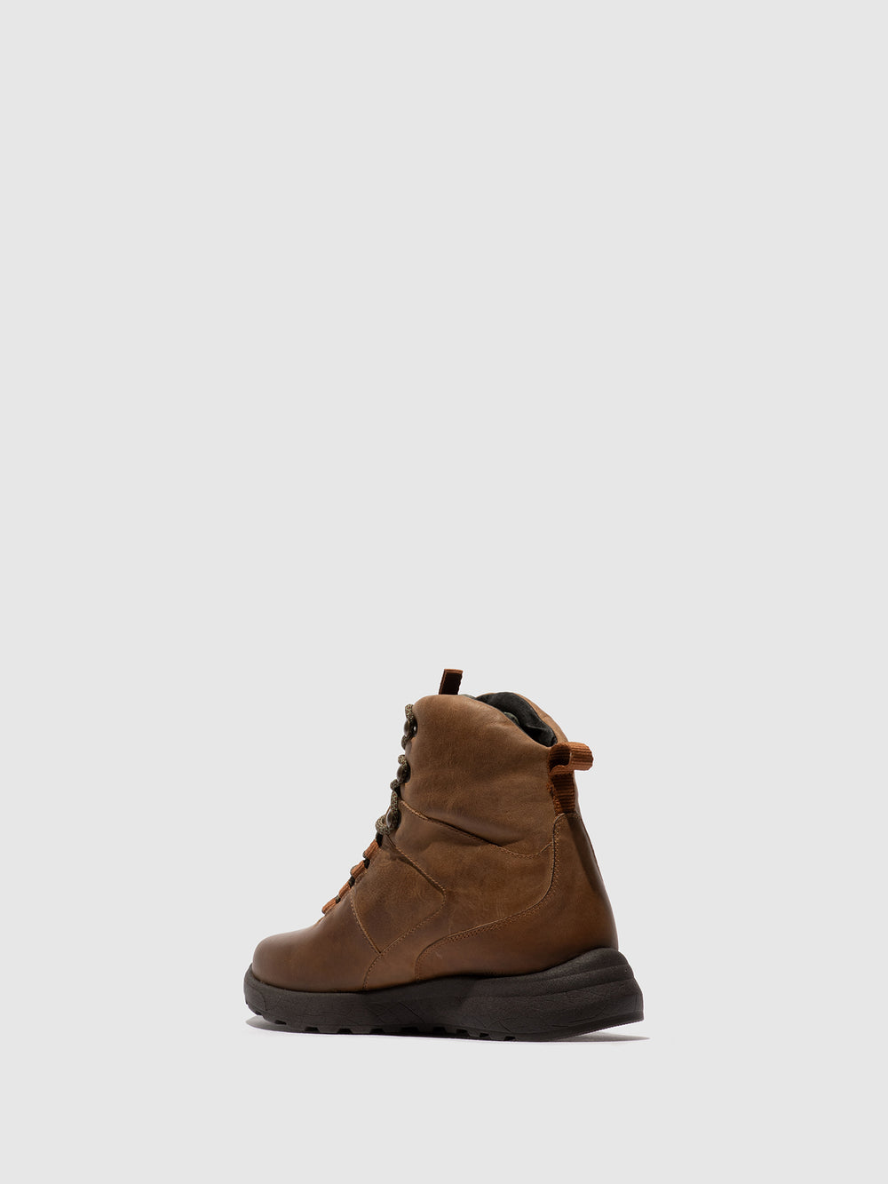 Botins com Atacadores em Camel Khaki