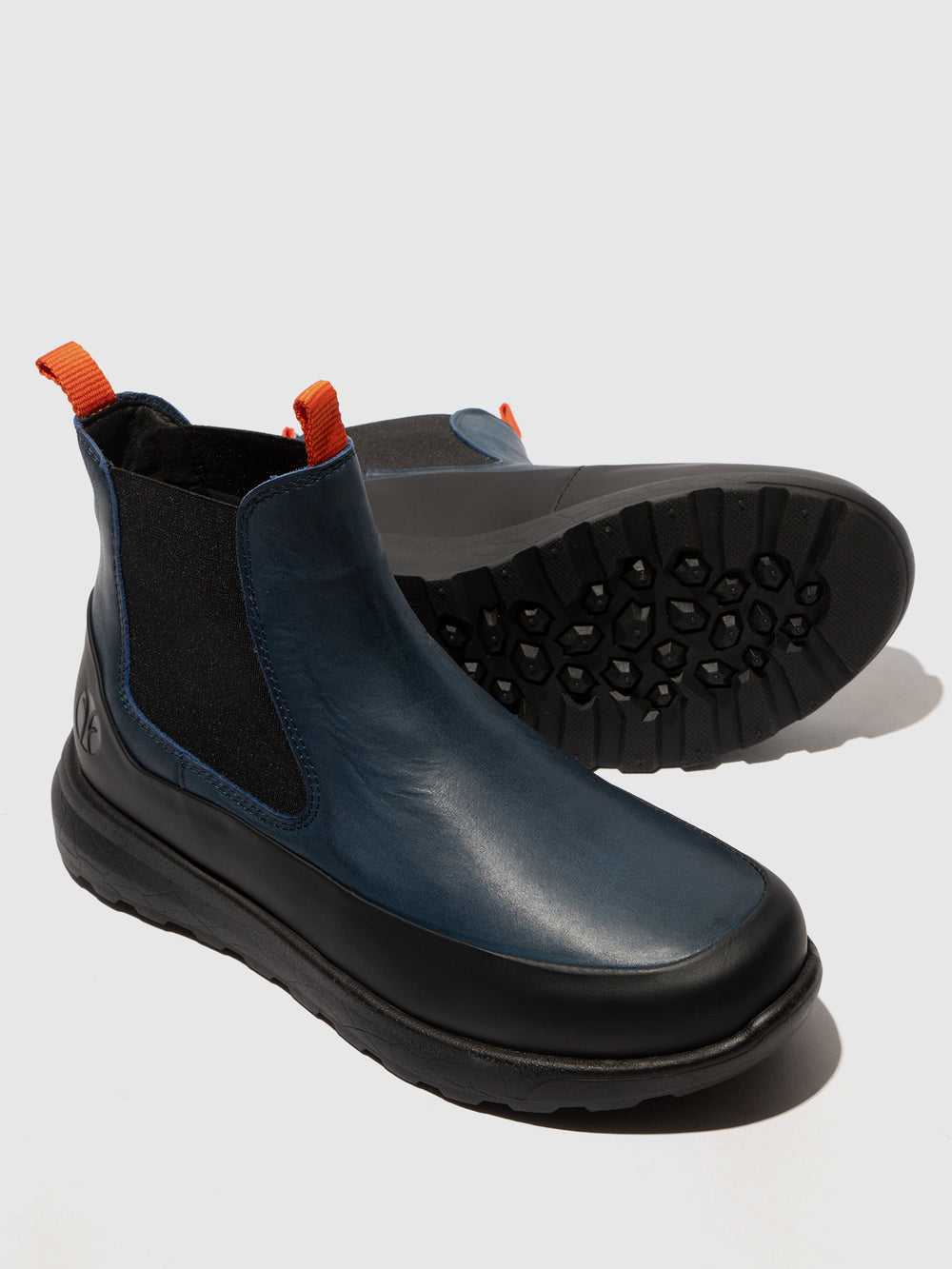 Botins Chelsea em Preto e Azul