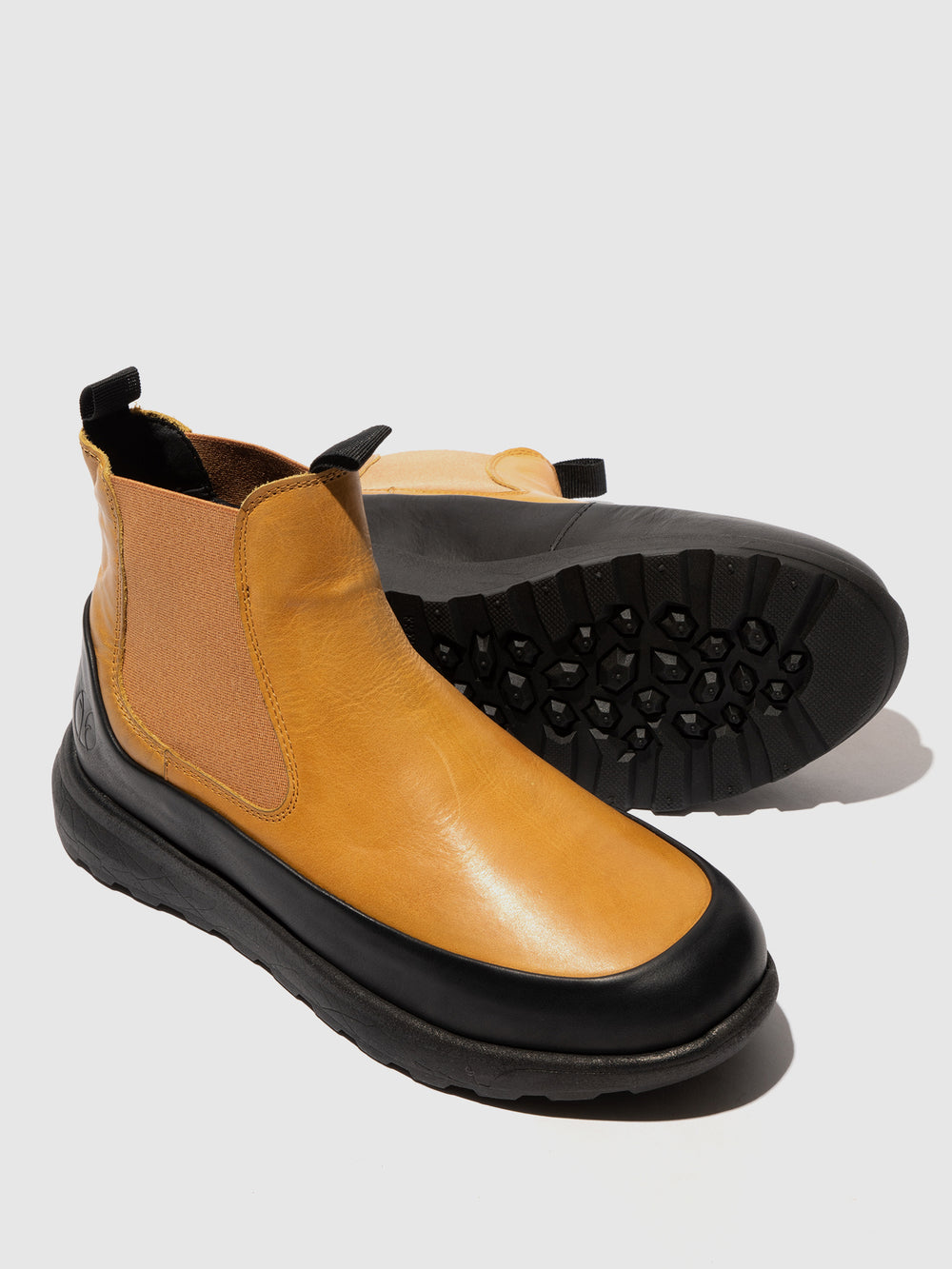 Botins Chelsea em Amarelo Preto