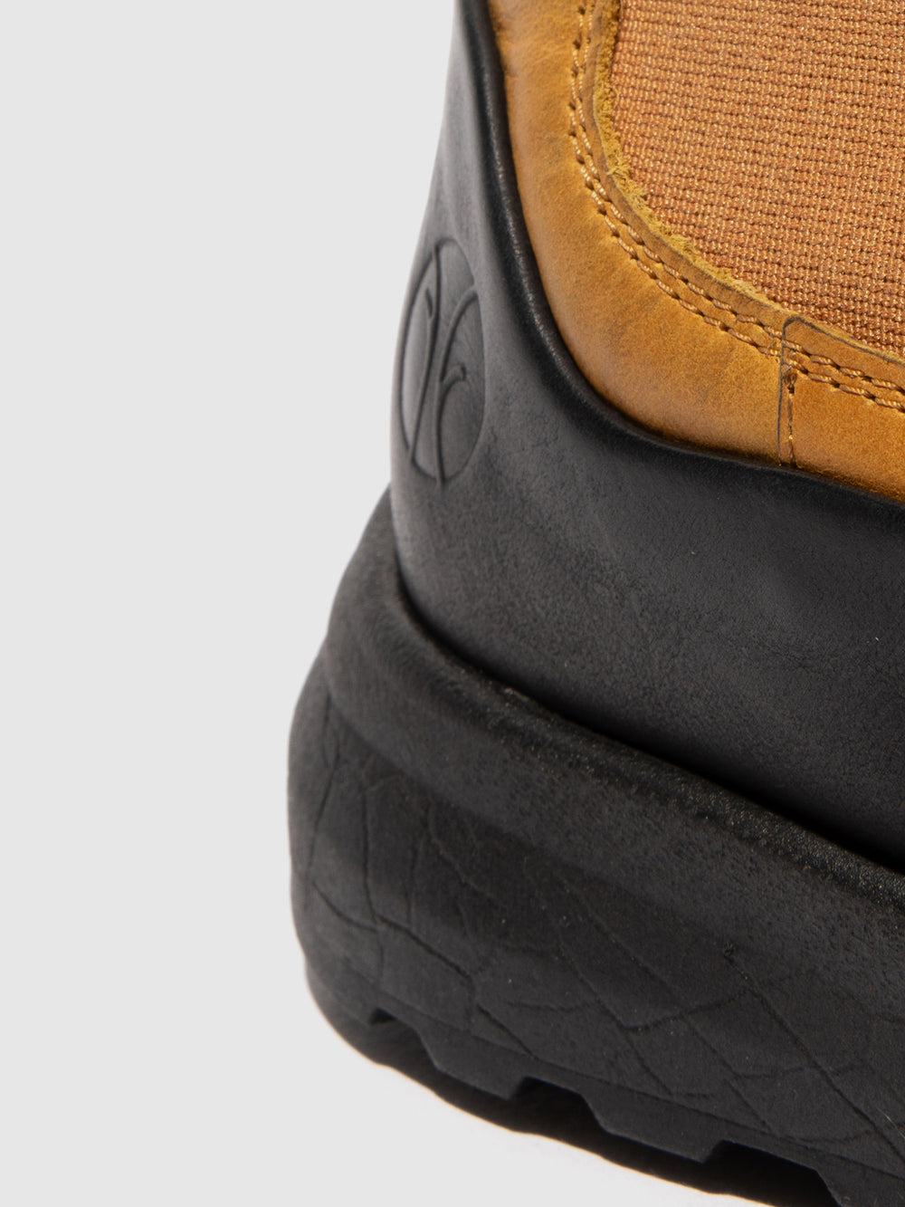 Botins Chelsea em Amarelo Preto