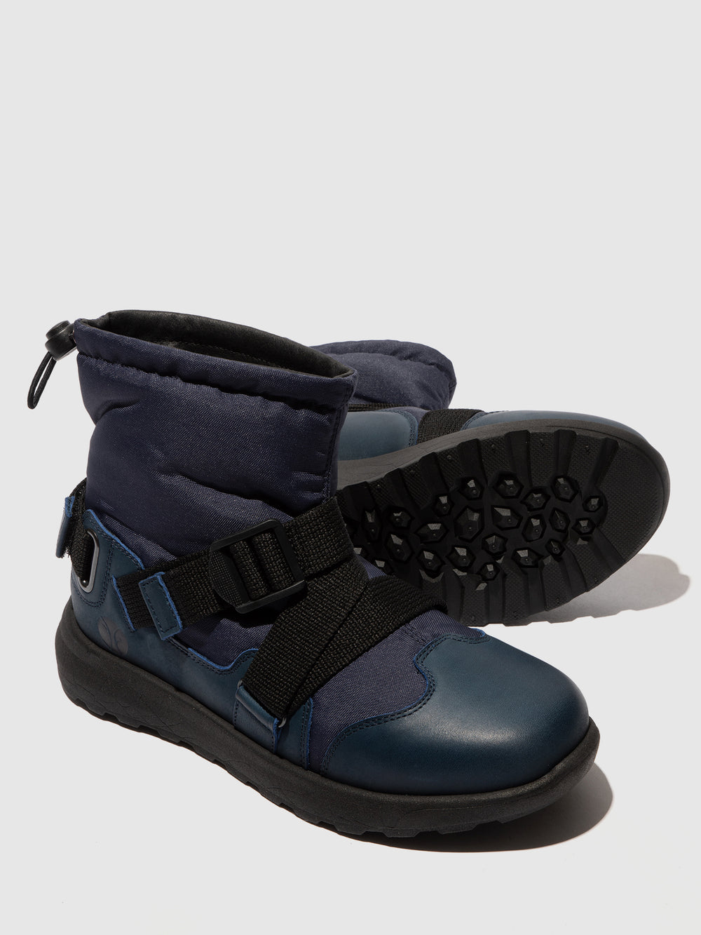 Botins com Fivela em Azul