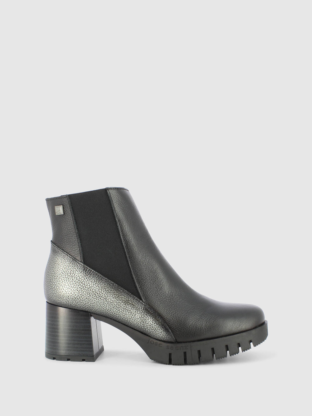 Botins com Fecho em Preto