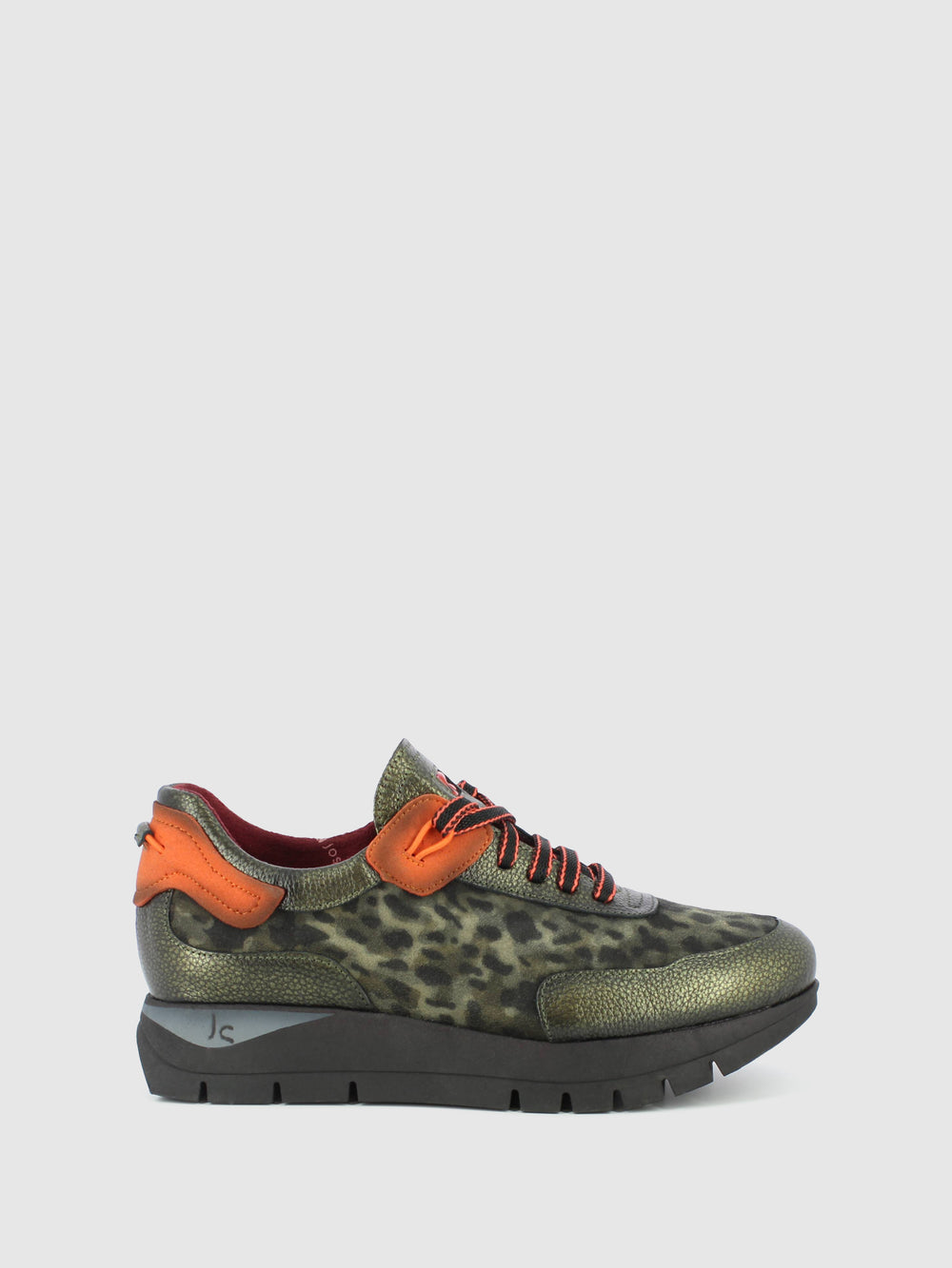 Sapatos com Atacadores em Khaki