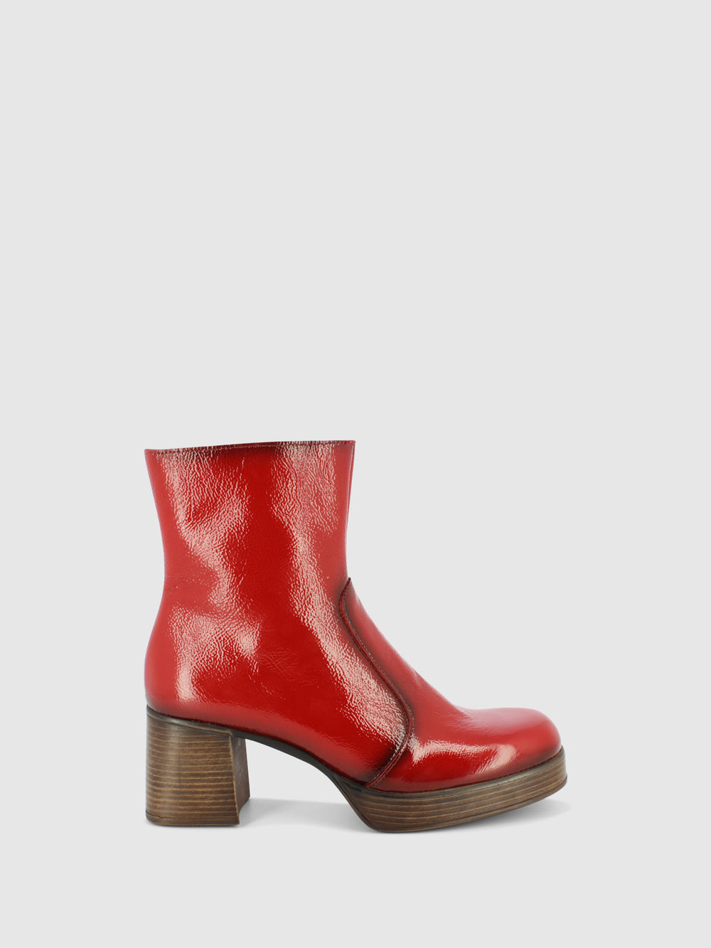 Botins com Fecho em Vermelho